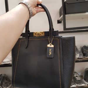 Siêu phẩm COACH 1941 : Troupe Tote