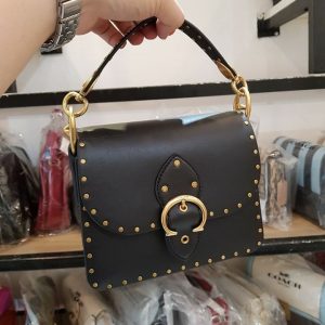 COACH: BEAT SHOULDER BAG 18 WITH RIVETS