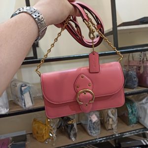 COACH BEAT CROSSBODY CLUTCH