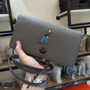 COACH & DISNEY DINKY 1941