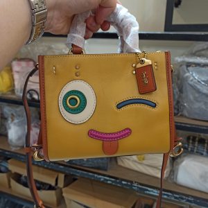 Coach Rogue 17 ( Siêu Phẩm 1941 )